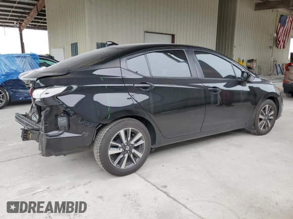 2022 Nissan Versa SV z VIN 3N1CN8EVXNL827454, wystawiony jako Copart lot #59693745 z przebiegiem 50 467 mil mil oraz Nie do naprawy • Non repairable. Historia ofert i sprzedaży dostępna na DreamBid. Obrazek 3.