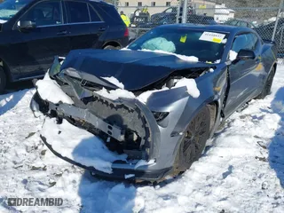 2019 Chevrolet Camaro 2LT with VIN 1G1FC1RX8K0127503, listed as a IAAI auction lot 41448837 with 84,170 mi miles. Bid and sale history available at carsss.com. Image 6.