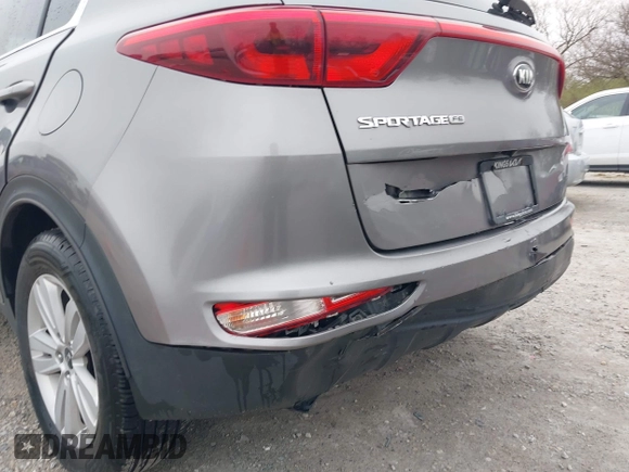 2017 Kia Sportage LX with VIN KNDPM3AC4H7231189, listed as a IAAI auction lot 42001412 with 83,550 mi miles. Bid and sale history available at carsss.com. Image 20.