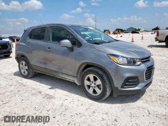 2020 Chevrolet Trax LS with VIN 3GNCJKSB9LL155083, listed as a Copart auction lot 61875195 with 88,417 mi miles and Salvage title. Bid and sale history available at DreamBid. Image 4.