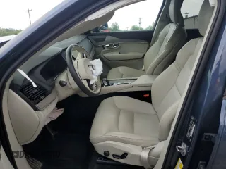 2023 Volvo XC90 Plus с VIN YV4H600N1P1950978, выставлен на аукционе Copart как лот 59866945 с пробегом Не указан миль и Списание • Salvage title. История ставок и продаж доступна на DreamBid. Изображение 7.