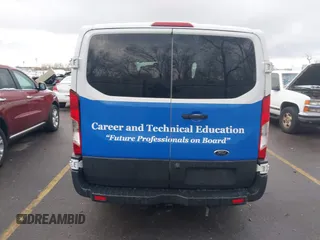 2017 Ford Transit XL с VIN 1FMZK1YM9HKA67545, выставлен на аукционе IAAI как лот 41781010 с пробегом 46 544 миль миль и . История ставок и продаж доступна на DreamBid. Изображение 16.