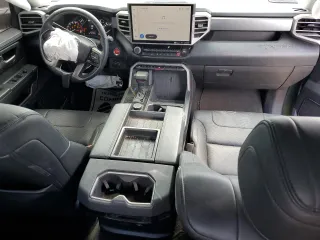 2022 Toyota Tundra 4WD SR5 with VIN 5TFLA5DB7NX056874, listed as a Copart auction lot 87582045 with 38,593 mi miles and Non Repairable. Bid and sale history available at carsss.com. Image 8.