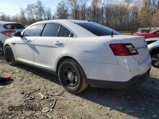 2017 Ford Police Interceptor with VIN 1FAHP2L86HG100186, listed as a Copart auction lot 82806864 with 72,162 mi miles and Salvage title. Bid and sale history available at DreamBid. Image 2.