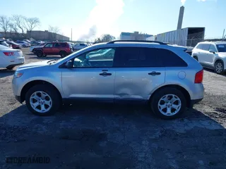 2013 Ford Edge SE with VIN 2FMDK4GC6DBB81141, listed as a IAAI auction lot 41698450 with 93,480 mi miles. Bid and sale history available at carsss.com. Image 14.