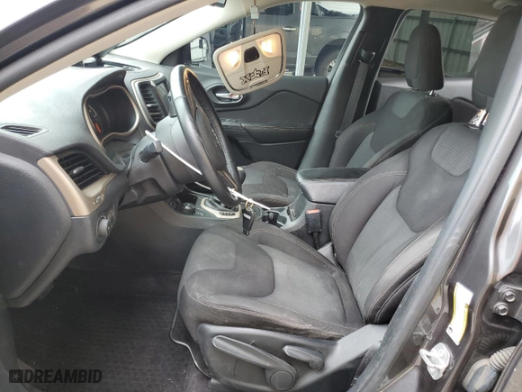 2016 Jeep Cherokee Altitude with VIN 1C4PJMCS7GW271788, listed as a Copart auction lot 83517694 with 108,940 mi miles and Non Repairable. Bid and sale history available at carsss.com. Image 7.