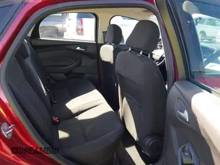 2017 Ford Focus SE с VIN 1FADP3F28HL222826, выставлен на аукционе IAAI как лот 42022400 с пробегом 44 731 миль миль и . История ставок и продаж доступна на DreamBid. Изображение 8.
