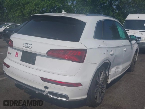 2018 Audi SQ5 Premium Plus with VIN WA1A4AFYXJ2061822, listed as a IAAI auction lot 42491226 with 122,635 mi miles and . Bid and sale history available at DreamBid. Image 4.
