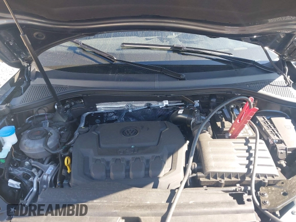 2024 Volkswagen Tiguan SE R-Line Black with VIN 3VVCB7AX2RM114556, listed as a IAAI auction lot 41887373 with 7,013 mi miles and . Bid and sale history available at DreamBid. Image 10.