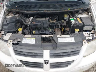 2005 Dodge Caravan SE z VIN 1D4GP24R15B380317, wystawiony jako IAAI lot #42308879 z przebiegiem 185 103 mil mil oraz . Historia ofert i sprzedaży dostępna na DreamBid. Obrazek 10.