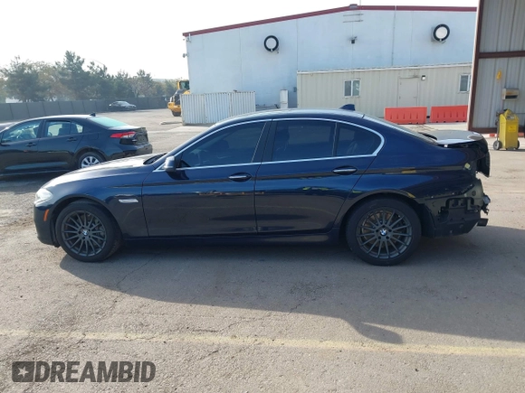 2014 BMW 5 Series 535i with VIN WBA5B1C56ED481995, listed as a IAAI auction lot 41583675 with 95,511 mi miles. Bid and sale history available at carsss.com. Image 15.