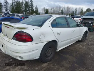 2005 Pontiac Grand Am SE with VIN 1G2NE52E85M247297, listed as a IAAI auction lot 41701641 with 147,907 mi miles. Bid and sale history available at carsss.com. Image 4.