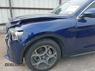 2019 Alfa Romeo Stelvio z VIN ZASPAKAN0K7C44623, wystawiony jako IAAI lot #42062414 z przebiegiem 68 722 mil mil oraz . Historia ofert i sprzedaży dostępna na DreamBid. Obrazek 17.