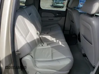 2013 Chevrolet Suburban LT with VIN 1GNSCJE00DR149337, listed as a Copart auction lot 51225565 with 193,746 mi miles and Salvage title. Bid and sale history available at DreamBid. Image 11.