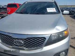 2012 Kia Sorento LX with VIN 5XYKT4A67CG233771, listed as a IAAI auction lot 41808416 with 155,788 mi miles. Bid and sale history available at carsss.com. Image 12.
