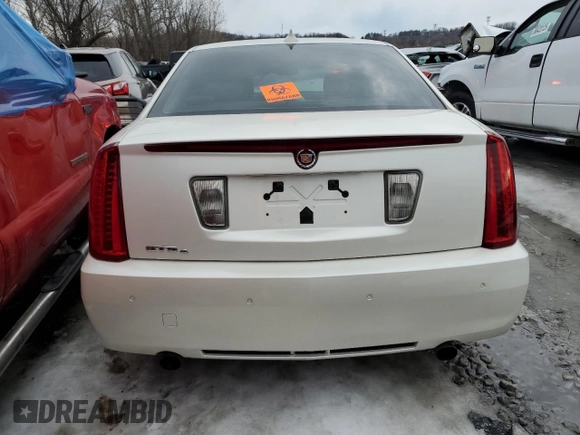 2011 Cadillac STS RWD z VIN 1G6DW6ED1B0111158, wystawiony jako Copart lot #87607715 z przebiegiem Nie podano mil oraz Szkoda całkowita • Salvage title. Historia ofert i sprzedaży dostępna na DreamBid. Obrazek 6.