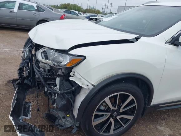 2020 Nissan Rogue S with VIN 5N1AT2MT0LC751724, listed as a IAAI auction lot 41870342 with 33,920 mi miles and . Bid and sale history available at DreamBid. Image 19.