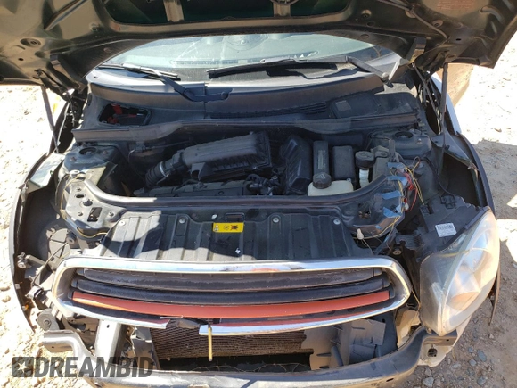 2011 MINI Countryman with VIN WMWZB3C53BWH95264, listed as a Copart auction lot 52238255 with 130,031 mi miles and Salvage Title. Bid and sale history available at DreamBid. Image 13.