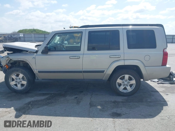 2007 Jeep Commander Sport с VIN 1J8HG48P37C560006, выставлен на аукционе IAAI как лот 42558974 с пробегом 223 413 миль миль и . История ставок и продаж доступна на DreamBid. Изображение 14.