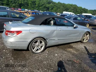 2011 Mercedes-Benz E 350 with VIN WDDKK5GF3BF092205, listed as a Copart auction lot 64381605 with Not provided miles and Salvage title. Bid and sale history available at DreamBid. Image 3.