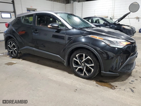 2020 Toyota C-HR LE with VIN JTNKHMBX8L1089779, listed as a Copart auction lot 45429375 with 102,731 mi miles and Salvage Title. Bid and sale history available at carsss.com. Image 4.