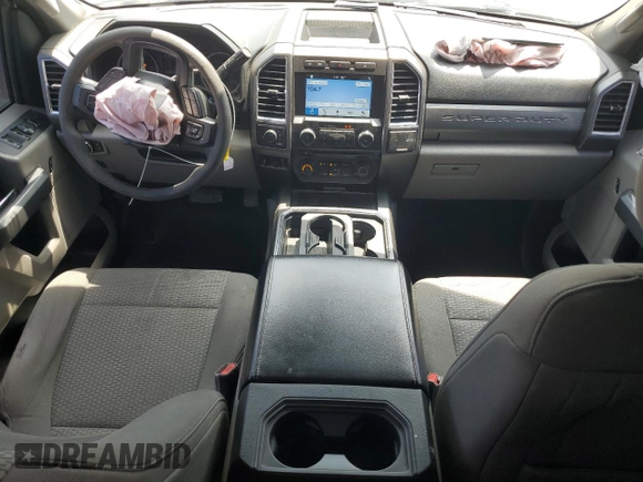 2017 Ford F-250 XL z VIN 1FT7X2AT7HEC55158, wystawiony jako Copart lot #59394225 z przebiegiem 256 564 mil mil oraz Szkoda całkowita • Salvage title. Historia ofert i sprzedaży dostępna na DreamBid. Obrazek 8.
