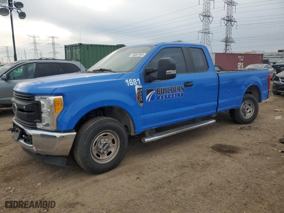 2017 Ford Super Duty F-250 SRW XLT with VIN 1FT7X2A62HED83723, listed as a Copart auction lot 85007054 with 146,715 mi miles and Salvage Title. Bid and sale history available at carsss.com. Image 1.