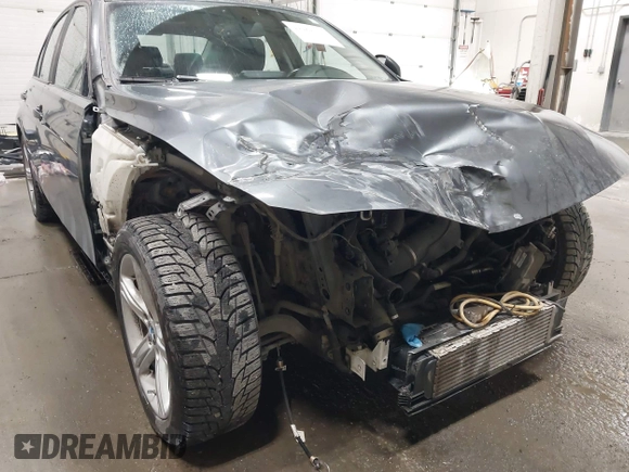 2014 BMW 3 Series 328i xDrive with VIN WBA3B5C55EP539320, listed as a IAAI auction lot 42162137 with 84,790 mi miles and . Bid and sale history available at DreamBid. Image 6.