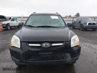 2009 Kia Sportage LX with VIN KNDJE723497612745, listed as a IAAI auction lot 41974301 with 141,110 mi miles. Bid and sale history available at carsss.com. Image 12.