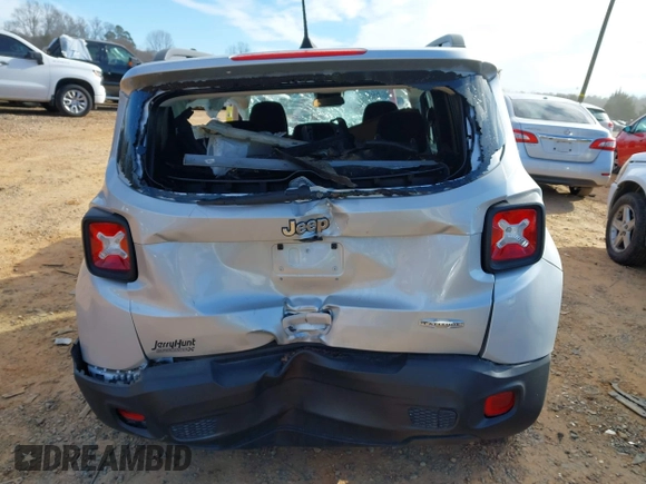 2021 Jeep Renegade Latitude with VIN ZACNJCBB6MPM80996, listed as a IAAI auction lot 41676526 with Not Provided miles. Bid and sale history available at carsss.com. Image 16.