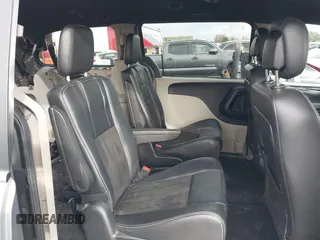 2019 Dodge Grand Caravan SXT with VIN 2C4RDGCG0KR786940, listed as a IAAI auction lot 41648332 with 96,427 mi miles and . Bid and sale history available at DreamBid. Image 8.