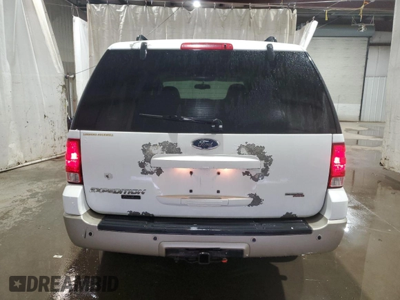 2005 Ford Expedition Eddie Bauer with VIN 1FMFU18515LA36303, listed as a Copart auction lot 58073205 with 155,586 mi miles and Clean title. Bid and sale history available at DreamBid. Image 6.