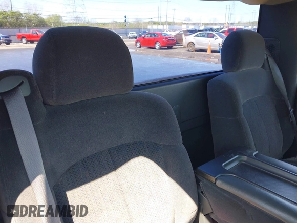 2002 Chevrolet Silverado 1500 Commercial with VIN 1GCEC14W32Z343210, listed as a IAAI auction lot 41970452 with 100,605 mi miles and . Bid and sale history available at DreamBid. Image 8.