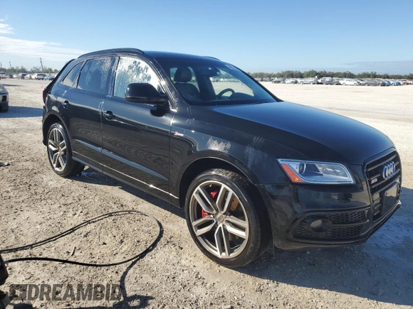 2016 Audi SQ5 Premium Plus with VIN WA1CCAFP8GA029260, listed as a Copart auction lot 82576794 with 105,941 mi miles and Salvage Title. Bid and sale history available at carsss.com. Image 4.