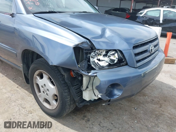 2007 Toyota Highlander w/3rd Row z VIN JTEDP21A270136538, wystawiony jako IAAI lot #41968025 z przebiegiem 112 064 mil mil oraz . Historia ofert i sprzedaży dostępna na DreamBid. Obrazek 6.