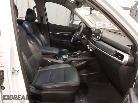 2021 Kia Telluride S with VIN 5XYP6DHC3MG163437, listed as a IAAI auction lot 42214466 with 114,329 mi miles and . Bid and sale history available at DreamBid. Image 5.