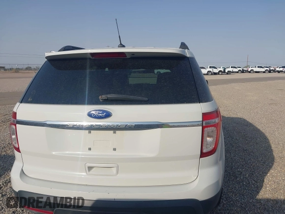 2011 Ford Explorer z VIN 1FMHK7B81BGA39873, wystawiony jako IAAI lot #42393681 z przebiegiem 177 835 mil mil oraz . Historia ofert i sprzedaży dostępna na DreamBid. Obrazek 16.