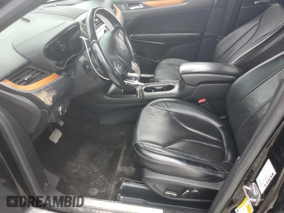 2016 Lincoln MKC Reserve with VIN 5LMTJ3DH2GUJ11088, listed as a Copart auction lot 60672155 with 55,779 mi miles and Clean title. Bid and sale history available at DreamBid. Image 7.