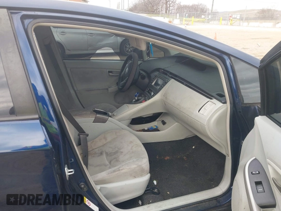 2012 Toyota Prius One z VIN JTDKN3DU8C1595512, wystawiony jako IAAI lot #41804229 z przebiegiem 204 504 mil mil oraz . Historia ofert i sprzedaży dostępna na DreamBid. Obrazek 5.