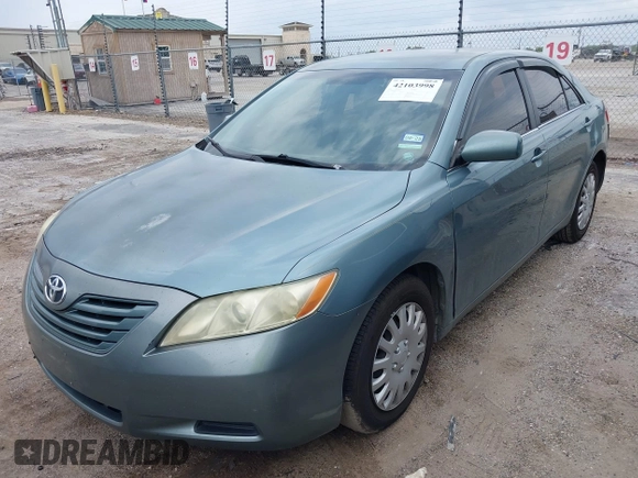 2008 Toyota Camry LE with VIN 4T1BE46K68U771153, listed as a IAAI auction lot 42103998 with 252,811 mi miles and . Bid and sale history available at DreamBid. Image 2.