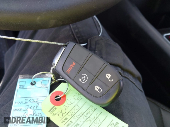 2023 Jeep Compass Limited с VIN 3C4NJDCN4PT505487, выставлен на аукционе IAAI как лот 41816219 с пробегом 10 379 миль миль и . История ставок и продаж доступна на DreamBid. Изображение 11.