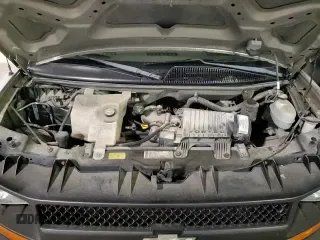 2004 Chevrolet Express Passenger с VIN 1GAHG35U941202467, выставлен на аукционе Copart как лот 81358814 с пробегом 93 370 миль миль и Чистый • Clean title. История ставок и продаж доступна на DreamBid. Изображение 14.