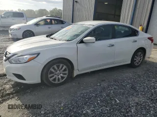 2017 Nissan Altima S z VIN 1N4AL3AP1HC226038, wystawiony jako Copart lot #56818845 z przebiegiem 169 059 mil mil oraz Szkoda całkowita • Salvage title. Historia ofert i sprzedaży dostępna na DreamBid. Obrazek 1.