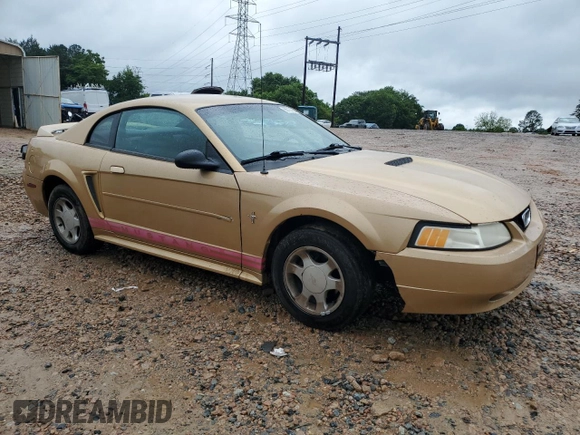 2000 Ford Mustang z VIN 1FAFP404XYF179209, wystawiony jako Copart lot #56727285 z przebiegiem 268 415 mil mil oraz Szkoda całkowita • Salvage title. Historia ofert i sprzedaży dostępna na DreamBid. Obrazek 4.