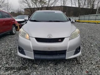 2010 Toyota Matrix S z VIN 2T1LE4EE9AC017087, wystawiony jako Copart lot #53549035 z przebiegiem 127 598 mil mil oraz Nie do naprawy • Non repairable. Historia ofert i sprzedaży dostępna na DreamBid. Obrazek 5.