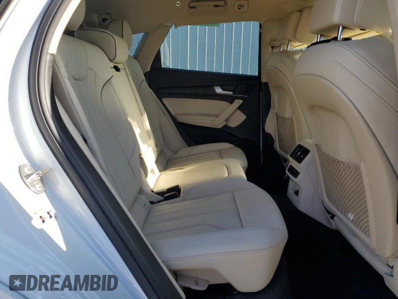 2024 Audi Q5 S line Premium Plus with VIN WA1EABFY9R2051407, listed as a Copart auction lot 52813105 with 10,212 mi miles and Salvage Title. Bid and sale history available at DreamBid. Image 11.