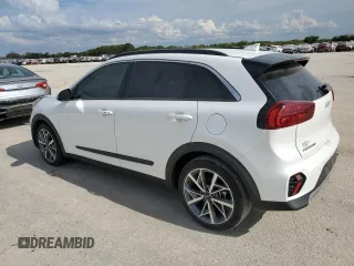 2022 Kia Niro Touring SE with VIN KNDCC3LC8N5532988, listed as a Copart auction lot 68853564 with 13,535 mi miles and Salvage Title. Bid and sale history available at carsss.com. Image 2.
