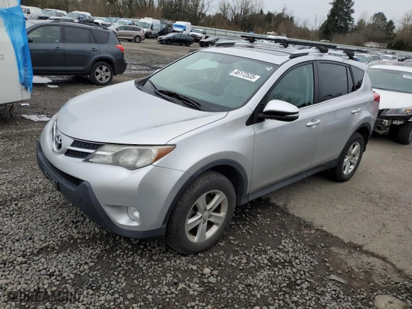 2014 Toyota RAV4 XLE with VIN 2T3RFREV5EW219408, listed as a Copart auction lot 46172535 with 214,346 mi miles and Salvage Title. Bid and sale history available at carsss.com. Image 1.