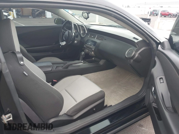2010 Chevrolet Camaro 1LT with VIN 2G1FB1EV9A9104937, listed as a IAAI auction lot 42714798 with 75,949 mi miles and . Bid and sale history available at DreamBid. Image 5.