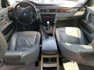 2006 BMW 3 Series 325i with VIN WBAVB17526NK35676, listed as a Copart auction lot 54720034 with 140,273 mi miles and Salvage Title. Bid and sale history available at carsss.com. Image 8.